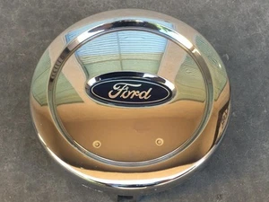 2003-06 Ford Expedition OEM Chrome Center Cap 4L14 1A096 DB - Picture 1 of 5