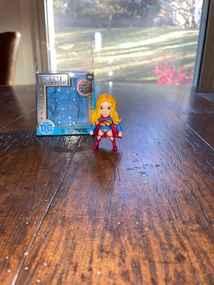 DC Comics Supergirl Die Cast Figure M384  - Image 1 of 4
