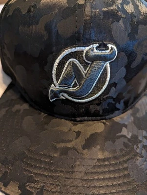 New Jersey Devils Hat Black and Silver NHL Hockey Adjustable Cap - Image 1 of 4