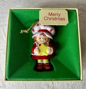 Boxed Vintage Strawberry Shortcake Ceramic Christmas Ornament 1982 - Picture 1 of 4