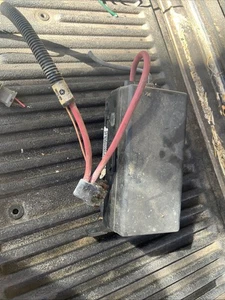 Dodge Ram 1500 1997 relé de fusibles caja de conexiones OEM 56021774 - Imagen 1 de 7