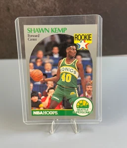 Carta Esordiente Basket 1990 Shawn Kemp in custodia rigida ~ 901 - Foto 1 di 3
