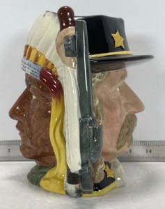 Royal Doulton D6712 Dos Caras 7" Jarra Toby Antagonistas Custer y Toro Sentado #3446 - Imagen 1 de 7