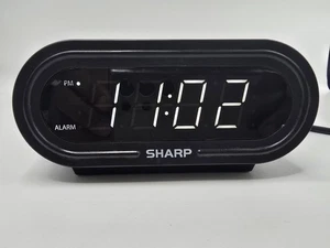 Sharp SPC476A AccuSet Alarm Clock with Display Dimmer - 5.5x2.5in - Picture 1 of 4