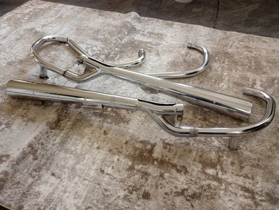 Suzuki GS1000 Exhaust System. Suzuki GS 1000 Wes Cooley Dealer Take Off Mufflers - Image 1 of 4