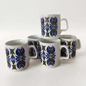 5 Tassen Made In England Vintage Art Deco Motiv Staffordshire weiß und blau - Bild 1 von 7