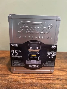 Funko Pop! Classics 25th Anniversary The Batman Funko Exclusive -L. E. 25000 Pcs - Picture 1 of 8