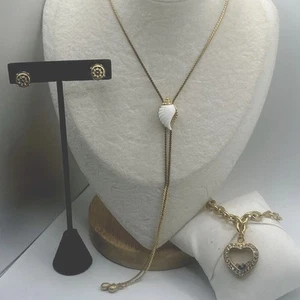 Lote de pendientes pulsera collar colección Avon vintage hallazgo patrimonial - Imagen 1 de 12