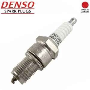 CANDELA PASSO LUNGO ORIGINALE DENSO W24ES-U PIAGGIO VESPA T5 - 125 1985 - - Foto 1 di 1