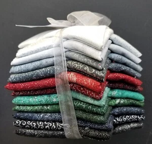 HOFFMAN Fat Quarter BUNDLE (22 ct) 18" x 22" WINTER Fabric W/Silver METALLIC FQ - Picture 1 of 5