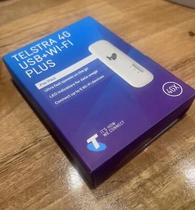 Telstra 4G USB Modem 4GX USB + WI-FI PLUS E8372-608 - Picture 1 of 3