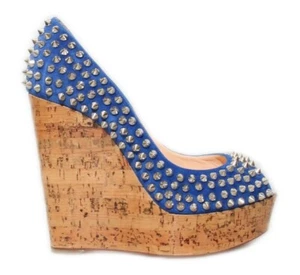 Cuñas tachonadas CHRISTIAN LOUBOUTIN (TALLA 37,5) - Imagen 1 de 5