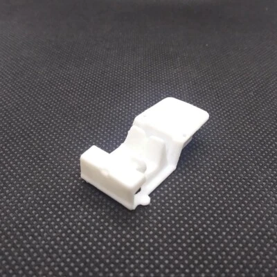 Maserati Mistral 1969 Hot Wheels Redline reproducción interior blanco Foto 1 de 2