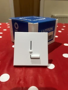 Lutron Rania Dimmschalter RNSU-452B-FAW-M weiß - Bild 1 von 4