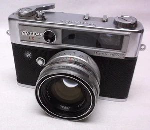 Macchina fotografica vintage Yashica IC Lynx 5000E - Foto 1 di 3