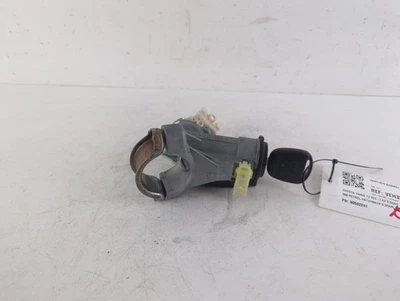 Toyota Yaris 2005-2011 Ignition Barrel And Key N0502241 - Image 1 of 4