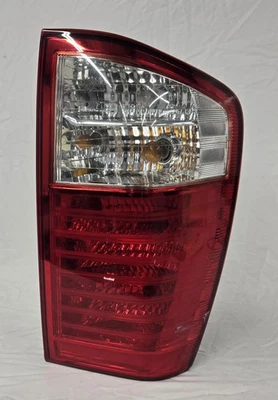 2006-2014 Kia Sedona LX Rear Exterior RH Right Passenger Tail Light Assembly - Image 1 of 4