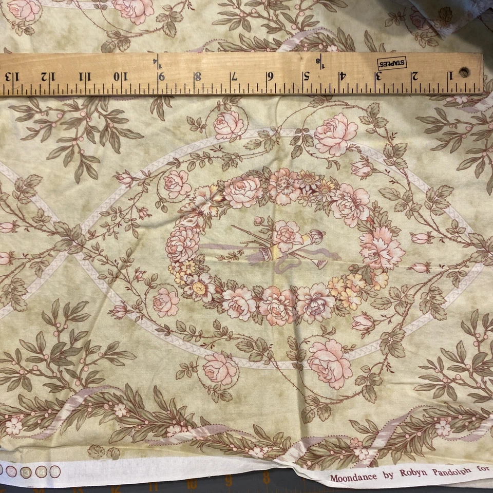 Fabric 3 7/8 Yards Moondance Robyn Pandolph Moda Floral Ribbon Wreath Green - Image 1 of 4