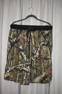 Mossy Oak Mens Camo Elastic Waist Mesh Swim Trunks size 36 zipper pockets - Picture 1 of 6