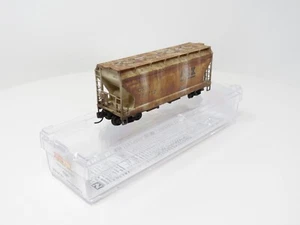 Micro-Trains N 09244351 CSX Weathered ACF 39' 2-Bay Centerflow Covered Hopper - Picture 1 of 8