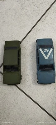 Vendo 2 Modellini Polistil Fiat 131 Mirafiori In Plastica Scala 1/64?  - Immagine 1 di 4