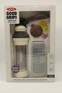 NUEVO OXO Good Grips Juego de Prensa de Galletas de 14 Piezas con 12 Discos y Estuche de Acero Inoxidable - Imagen 1 de 6