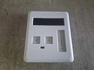 Control remoto adaptativo Symetrix ARC-3 blanco para sistema de audio DSP montaje en pared - Imagen 1 de 9