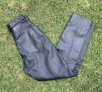 Pantalones para mujer Wilson’s vintage de cuero pierna cónica gótico grunge negros 26x31 Foto 1 de 4