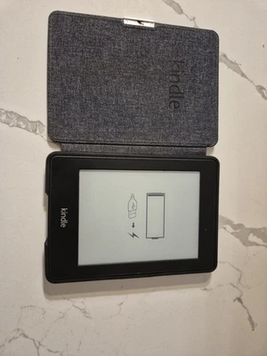 Amazon Kindle Paperwhite EY21 Touchscreen E-Reader, Adjustable Light, Wi-Fi - Image 1 of 4