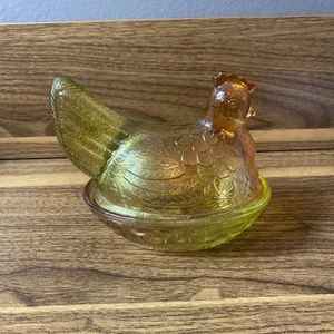 Green & Orange Ombre Hen On A Nest, Vintage Carnival 6" Oval Glass Chicken - Picture 1 of 5