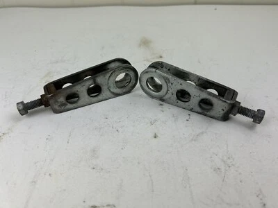 Ajustadores de cadena traseros dobles Kawasaki CSR750 M1 1982 Foto 1 de 4