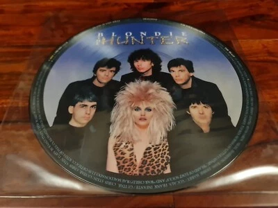Blondie - The Hunter ☆ORIGINAL UK VINYL LP PICTURE DISC ALBUM 1982☆ *WAR CHILD* - Image 1 of 4