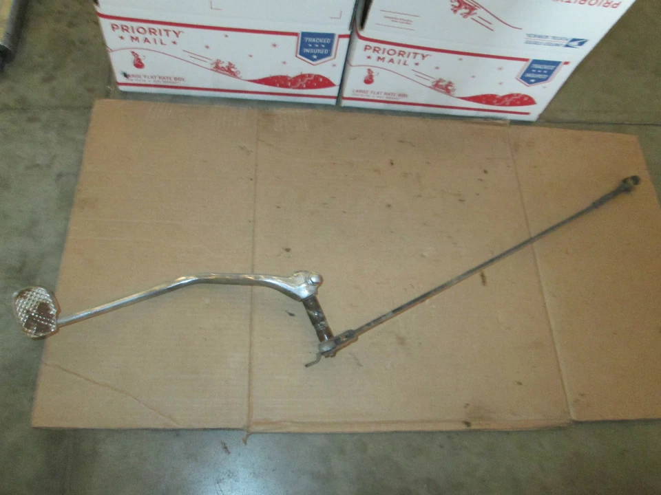 Honda Nighthawk CB750 CB 750SC 750 1982 freno trasero pedal eje acoplamiento Foto 1 de 2