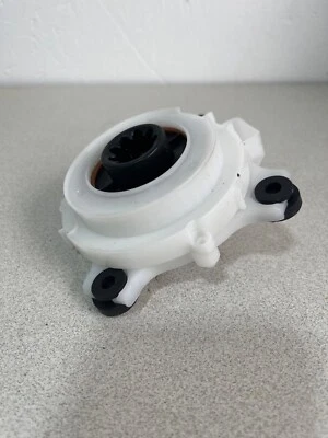 Black & Decker Food Processor FP4200 Replacement Part Gear Housing - Image 1 of 4