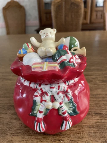 Longaberger ceramic red Christmas bank Cover