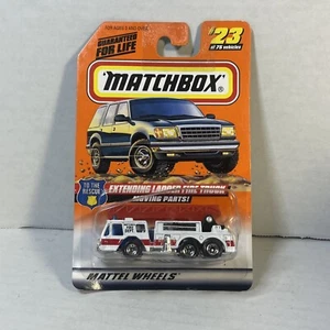 Matchbox EXTENDING LADDER FIRE TRUCK #23 of 75 Series 4 To The Rescue 1998 - Picture 1 of 2