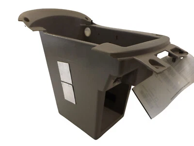 1999-2006 GMC Yukon XL 1500 Console Compartment 88939988 OEM USED - Imagem 1 de 4