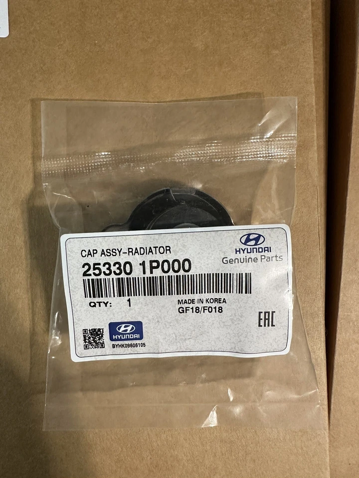 Genuine Radiator Cap Assy for 13-18 Hyundai Azera Elantra Equus Santa Fe Sonata - Image 1 of 4