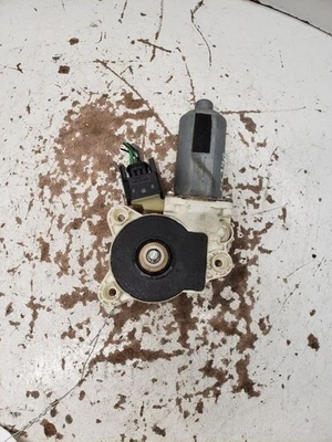 Passenger Power Window Motor 209 Type CLK550 Fits 03-09 MERCEDES CLK 1413859 - Image 1 of 4