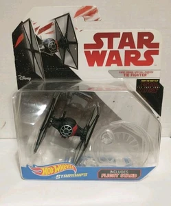 Star Wars Darth Vader’s TIE FIGHTER Hot Wheels Raumschiffe  - Bild 1 von 3