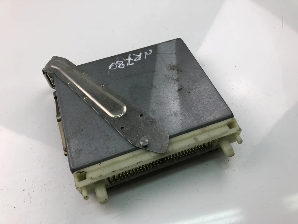 Centralina motore VOLVO V70 II SW 0261204296 ECU 2000 15073052 - Immagine 1 di 4