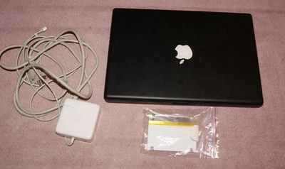 Apple MacBook A1181 mit Original Netzteil / 4 GB Arbeitsspeicher / Ohne HDD - Bild 1 von 4
