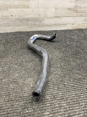 Manguera de calentador moldeada ACDelco genuina 18139L Foto 1 de 4