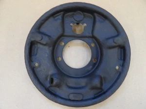 RH PASSENGER Side REAR Drum Brake Backing Plate Chrysler 8-1/4" Jeep Cherokee XJ - Picture 1 of 3