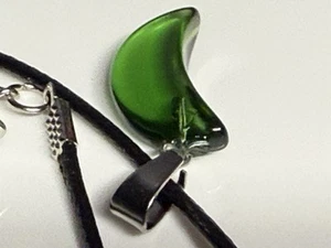 Pendant Green Agate Natural Stone Leather Strap Jewellery - Picture 1 of 8