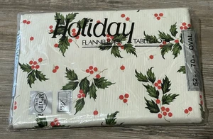 Vintage Urlaub Flanellrücken Tischdecke oval 52”x70” Stechpalme Beeren Platz 4-6 Abendessen - Bild 1 von 8