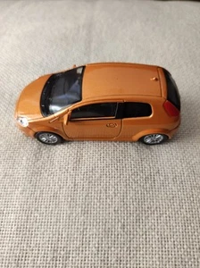 Modellino Fiat Grande Punto 1/43 Welly Nex - Senza Scatola Nuova - Foto 1 di 5