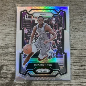 De'Aaron Fox #6 SILVER PRIZM KINGS - 2023-24 PRIZM - Bild 1 von 3