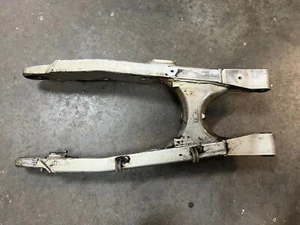 1996 KAWASAKI KDX200 SWINGARM SUSPENSION 1995-2006 KDX 220, 1997-2005 KDX220 - Picture 1 of 14