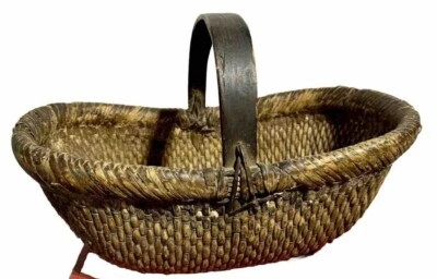 Rare Antique chinese wooven Willow Basket with Wooden Handle primitive Vtg - Image 1 of 4
